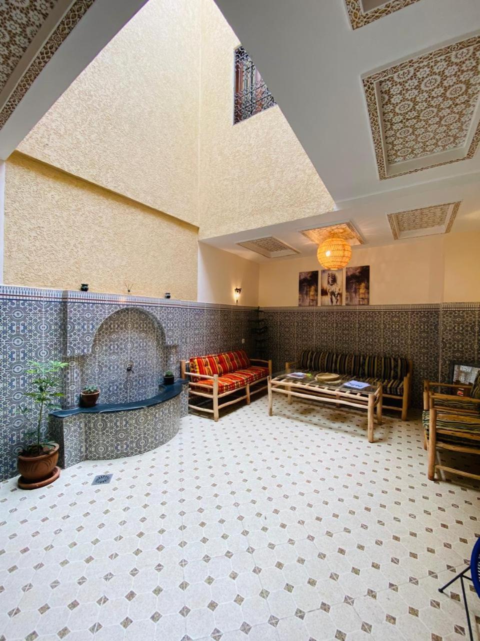 Private Riad 3Ch Salon, Salon Cinema, A Jemaa El Fna Marrakesh Exterior photo